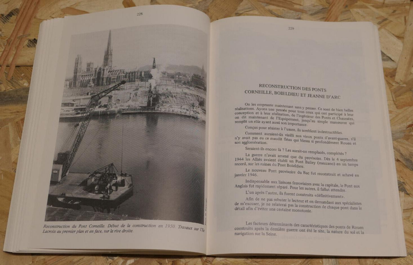 HISTOIRE DES PONTS DE ROUEN ET DE SA REGION / NORMANDIE ARCHITECTURE 1985