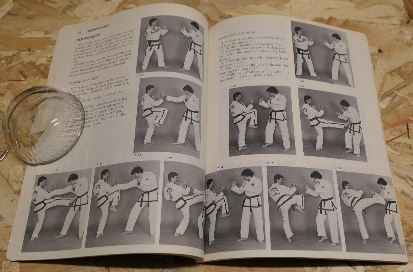 TAEKWON-DO A GUIDE TO THE THEORIES OF DEFENSIVE MOVEMENT / MARTIAL ART 1984