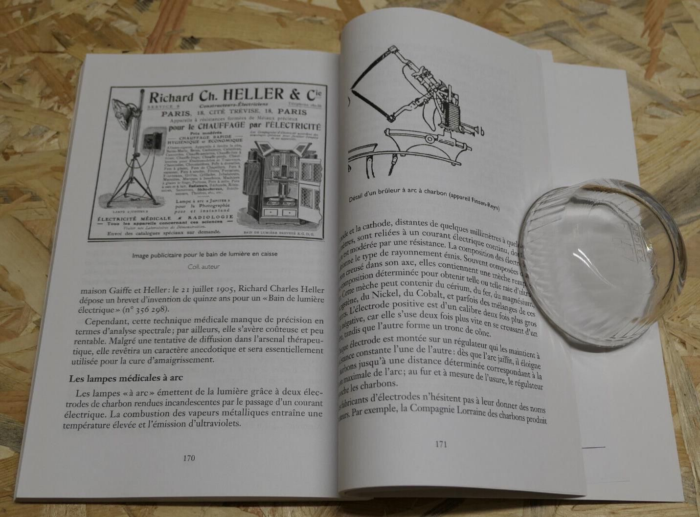 ECOLIERS SOUS ULTRAVIOLETS DANS LES ANNEES FOLLES / HISTOIRE SANTE MEDECINE 2013