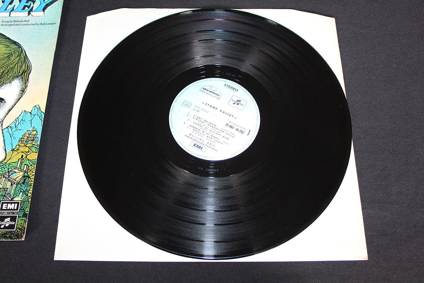BELINDA BELL   STONE VALLEY   LP 33T 12"   RARE