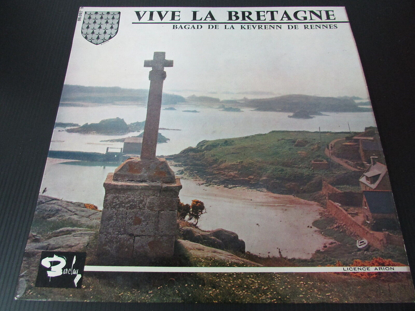 BAGAD DE LA KEVRENN DE RENNES   LP 33T 10"   VIVE LA BRETAGNE   BARCLAY 86092