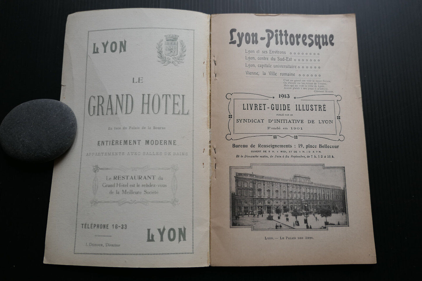ANCIEN LIVRET GUIDE TOURISTIQUE LYON PITTORESQUE 1913 CARTE PUBLICITES COMMERCES