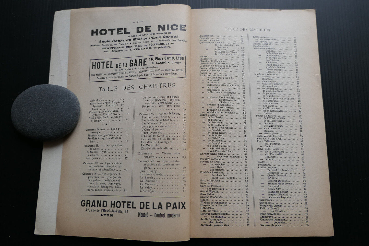 ANCIEN LIVRET GUIDE TOURISTIQUE LYON PITTORESQUE 1913 CARTE PUBLICITES COMMERCES