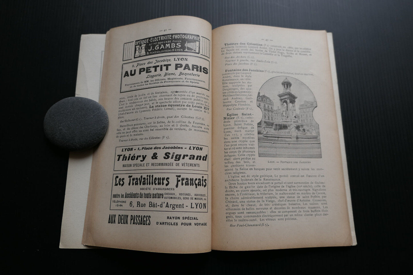 ANCIEN LIVRET GUIDE TOURISTIQUE LYON PITTORESQUE 1913 CARTE PUBLICITES COMMERCES