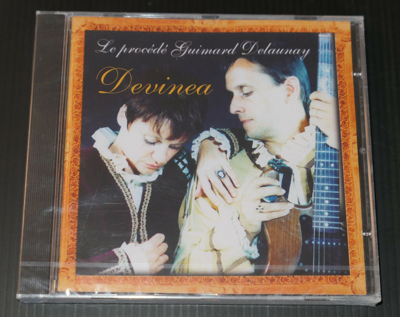 CD DEVINEA - LE PROCEDE GUIMARD DELAUNAY - 2003