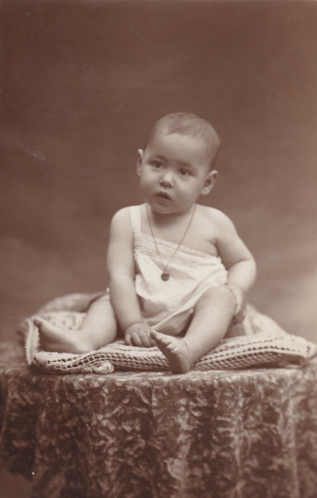 ANCIENNE CARTE PHOTO PORTRAIT ENFANT BEBE DOUARNENEZ CIRCA 1930