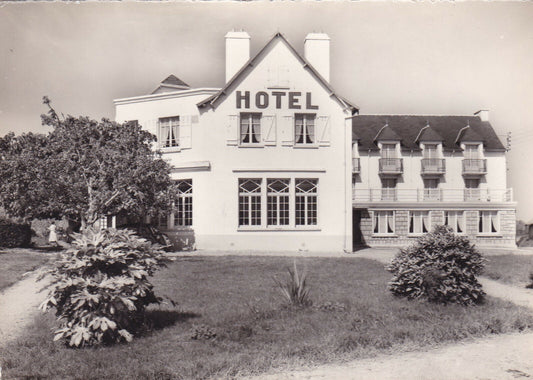 ANCIENNE CARTE POSTALE CPSM 29 MORGAT HOTEL JULIA