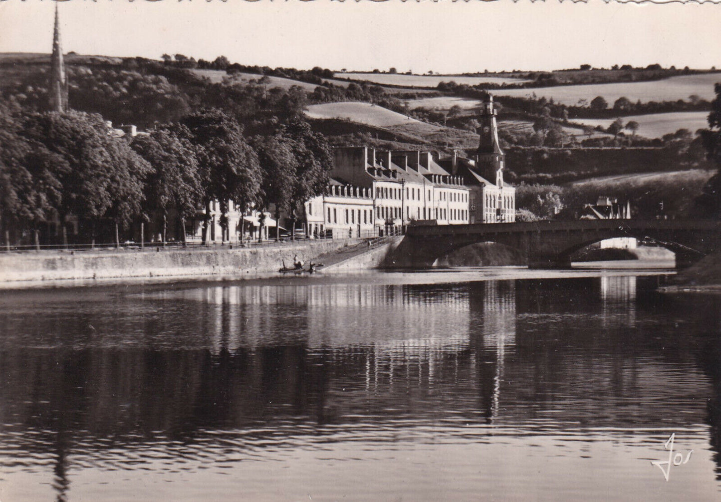 ANCIENNE CARTE POSTALE CPSM 29 CHATEAULIN / LES QUAIS ET LA RIVIERE
