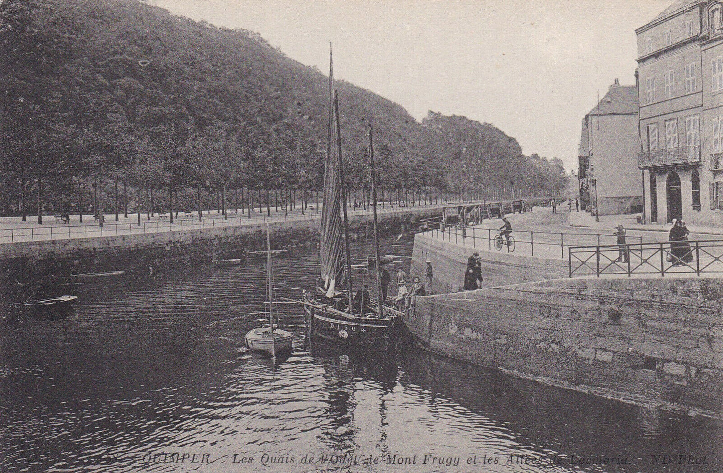 CARTE POSTALE ANCIENNE CPA 29 QUIMPER LES QUAIS DE L'ODET LE MONT FRUGY