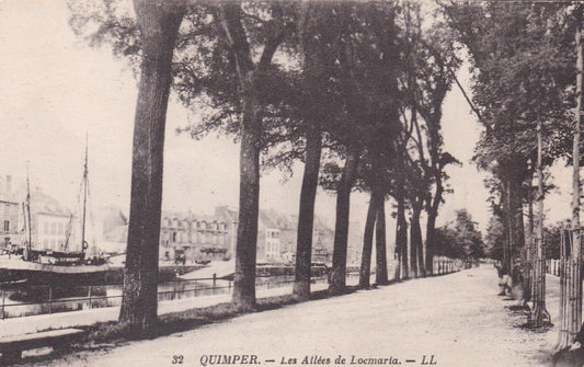 OLD POSTCARD CPA 29 QUIMPER LES ALLEES DE LOCMARIA / LL 32