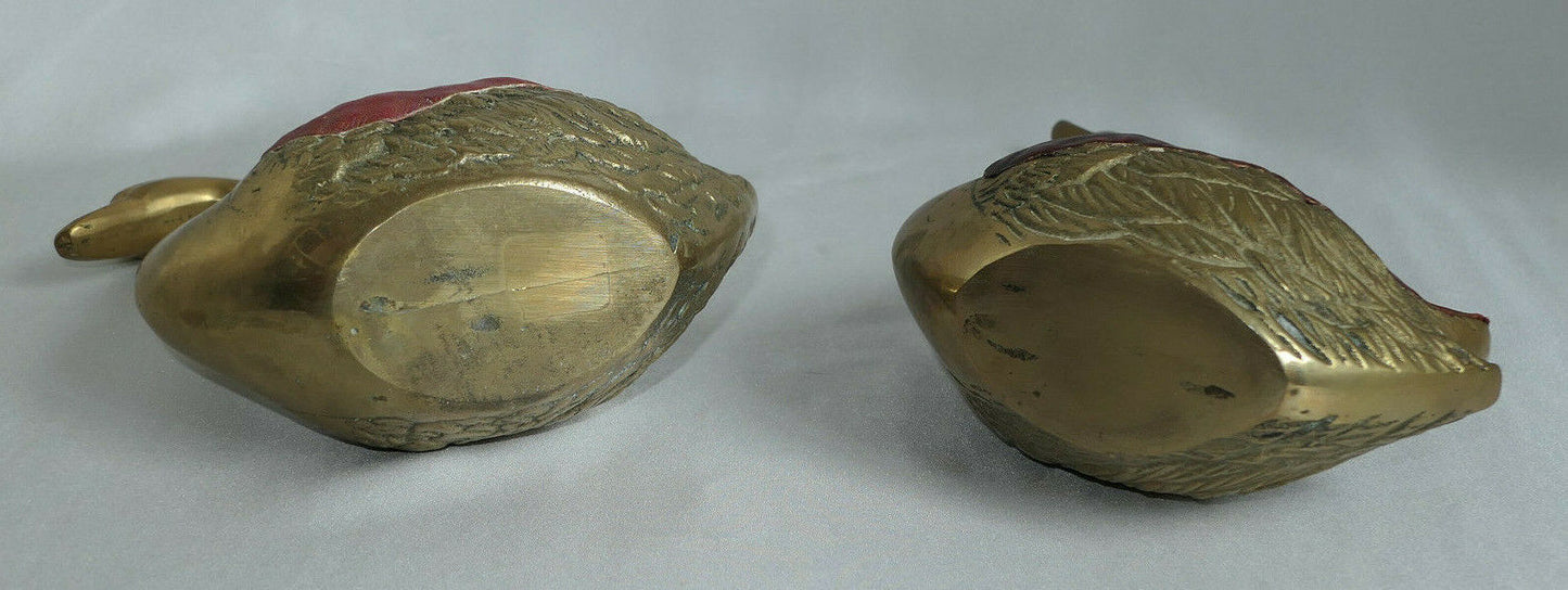 PAIRE DE CYGNES EN LAITON ET CUIR DECO OISEAU BRASS LEATHER SWAN BIRD