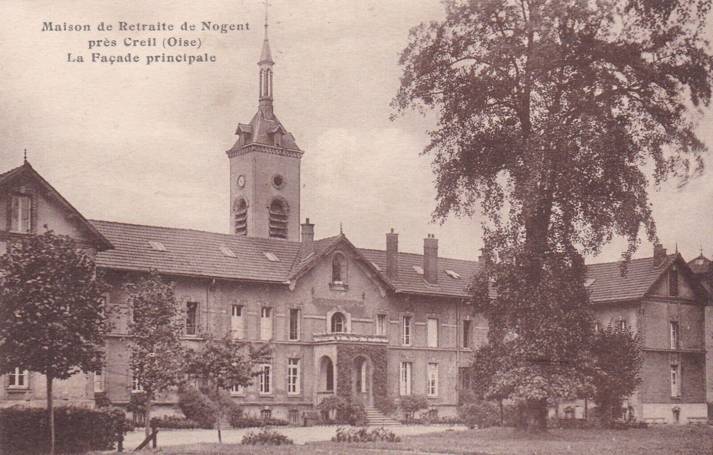 OLD POSTCARD CPA RETIREMENT HOME OF NOGENT NEAR CREIL (1954) 
