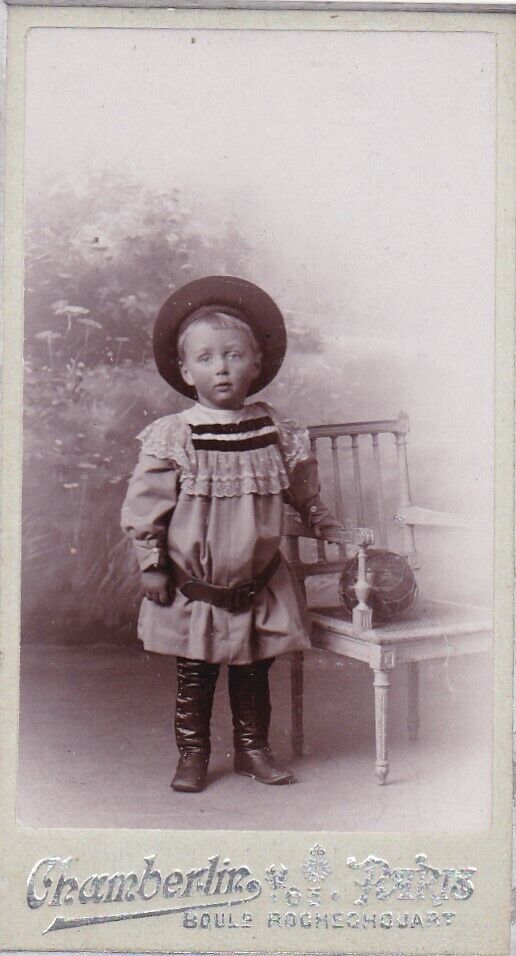 ANCIENNE PHOTO CHAMBERLIN PARIS ENFANT JEUNE GARCON EN COSTUME AVEC CHAPEAU