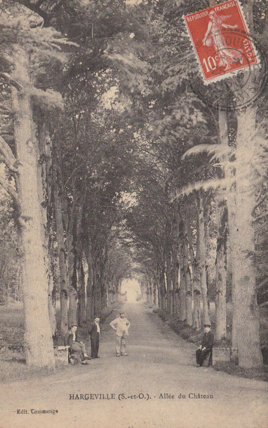 OLD POSTCARD CPA HARGEVILLE ALLEE DU CHATEAU (1915) 