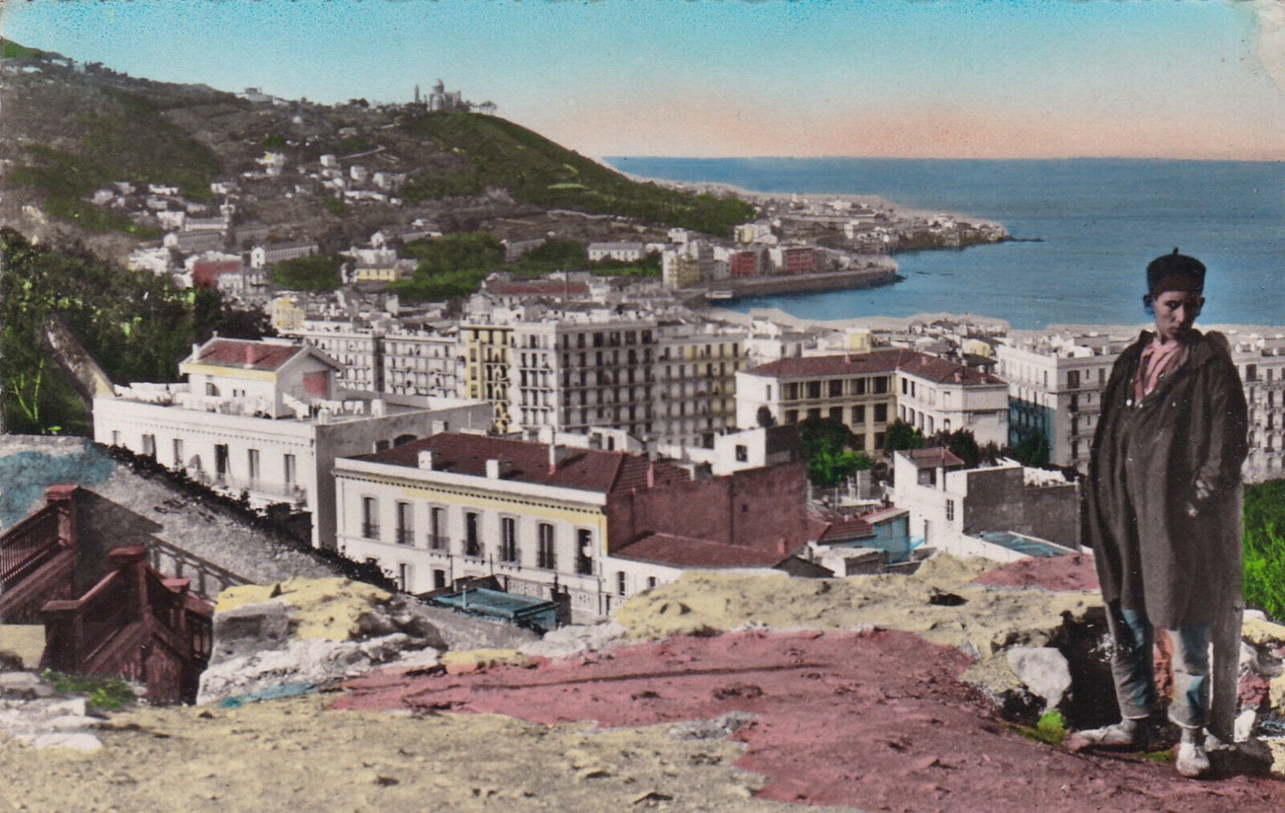 CARTE POSTALE ANCIENNE CPA ALGER VUE SUR SAINT EUGENE