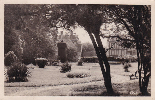 POSTCARD CPSM CONCHES (EURE) TOWN HALL GARDEN 
