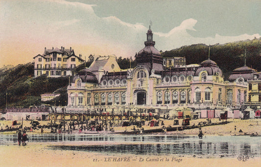 OLD POSTCARD CPA LE HAVRE THE CASINO AND THE BEACH 