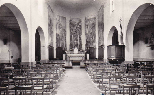 CARTE POSTALE CPSM NOIR ET BLANC / LE BRUSC INTERIEUR DE L'EGLISE FRESQUES