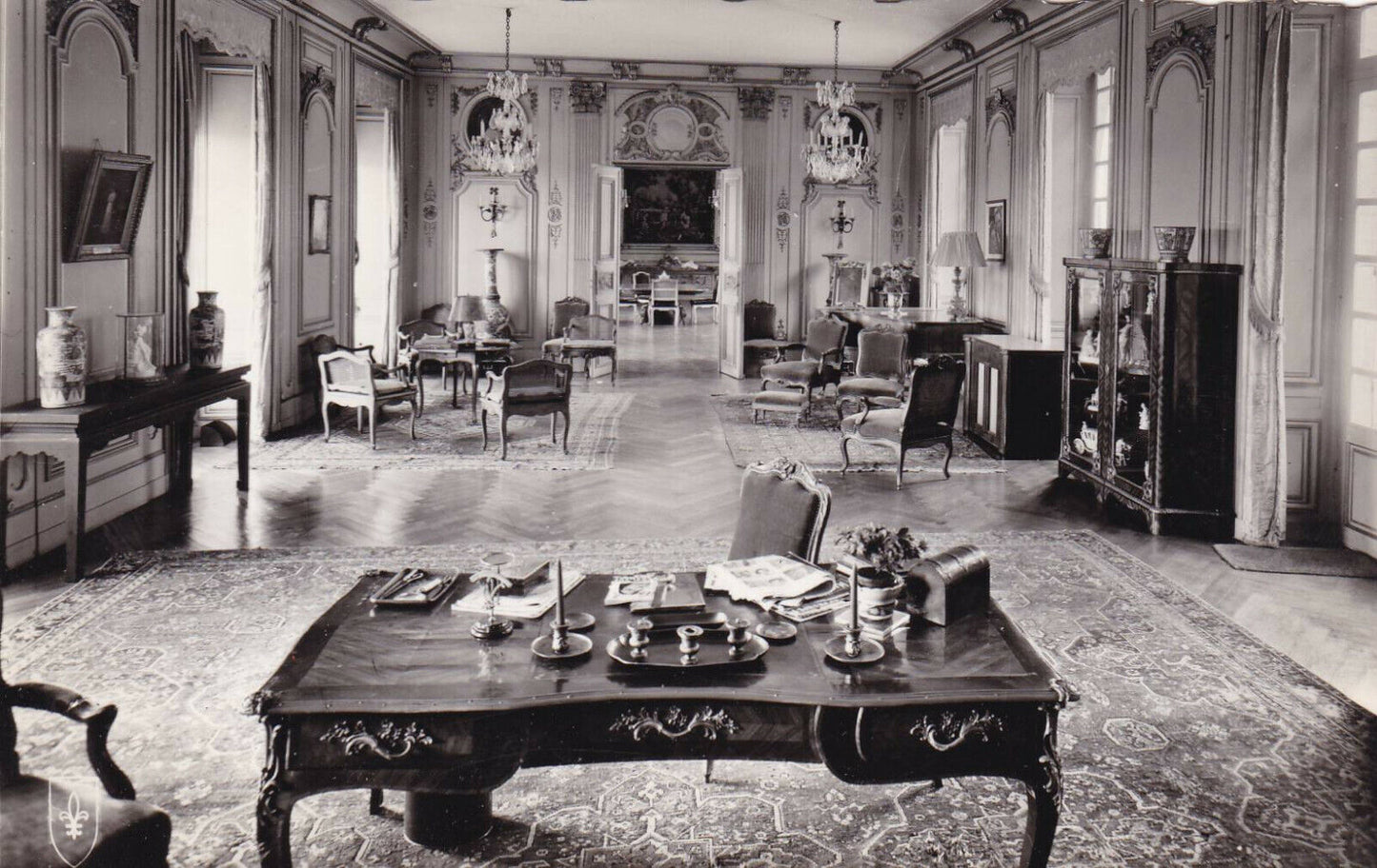 CPSM BLACK &amp; WHITE POSTCARD / CASTLE OF CHATEAUNEUF-SUR-CHER THE GRAND SALON 