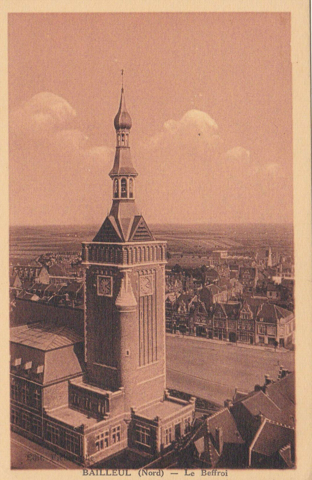CARTE POSTALE ANCIENNE CPA / BAILLEUL NORD LE BEFFROI