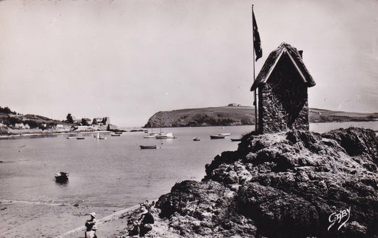 CPSM BLACK &amp; WHITE POSTCARD / ROTHENEUF BEACH OF LE HAVRE (1954) 