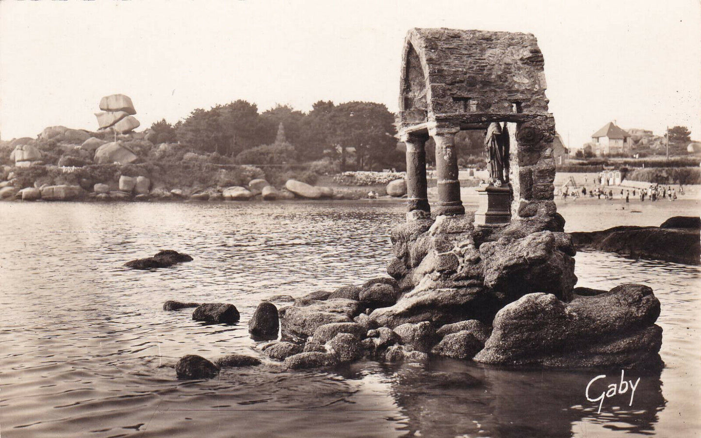 CPSM BLACK &amp; WHITE POSTCARD / PLOUMANAC'H L'ORATOIRE SAINT-GUIREC 