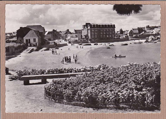 CARTE POSTALE CPSM NOIR & BLANC / PLOUMANAC'H PLAGE SAINT-GUIREC