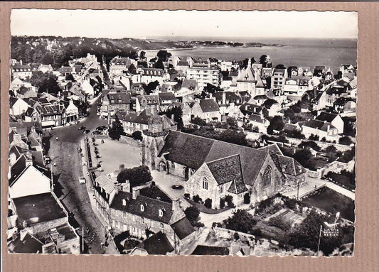 CPSM BLACK &amp; WHITE POSTCARD / PLOUMANAC'H CHURCH TOWN CENTER AERIAL VIEW 