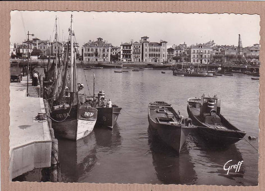 CPSM BLACK &amp; WHITE POSTCARD / SAINT-JEAN-DE-LUZ LE PORT HOUSE OF THE INFANTA 