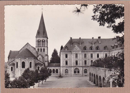 CPSM BLACK &amp; WHITE POSTCARD / CHATILLON-SUR-MARNE INTERIOR OF THE PRIORY 