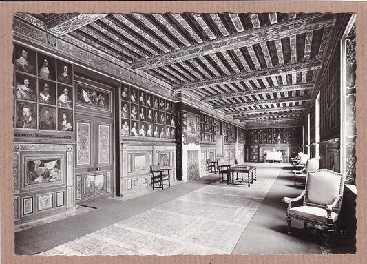CARTE POSTALE CPSM NOIR & BLANC / CELLETTES CHATEAU DE BEAUREGARD TABLEAUX