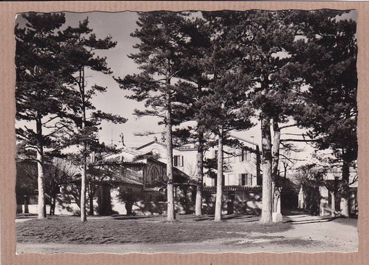 CPSM BLACK &amp; WHITE POSTCARD / LA SAINTE-BAUME L'HOTELLERIE 