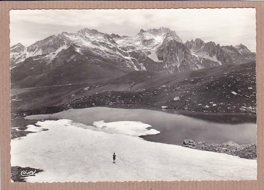 CPSM BLACK &amp; WHITE POSTCARD / ST-FRANCOIS-LONGCHAMP STATION 