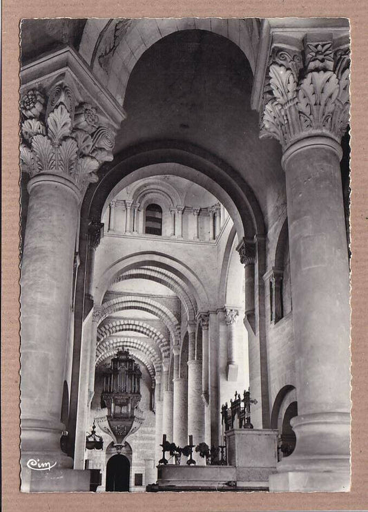 CPSM BLACK &amp; WHITE POSTCARD / TOURNUS ABBEY OF ST-PHILIBERT LA NEF 