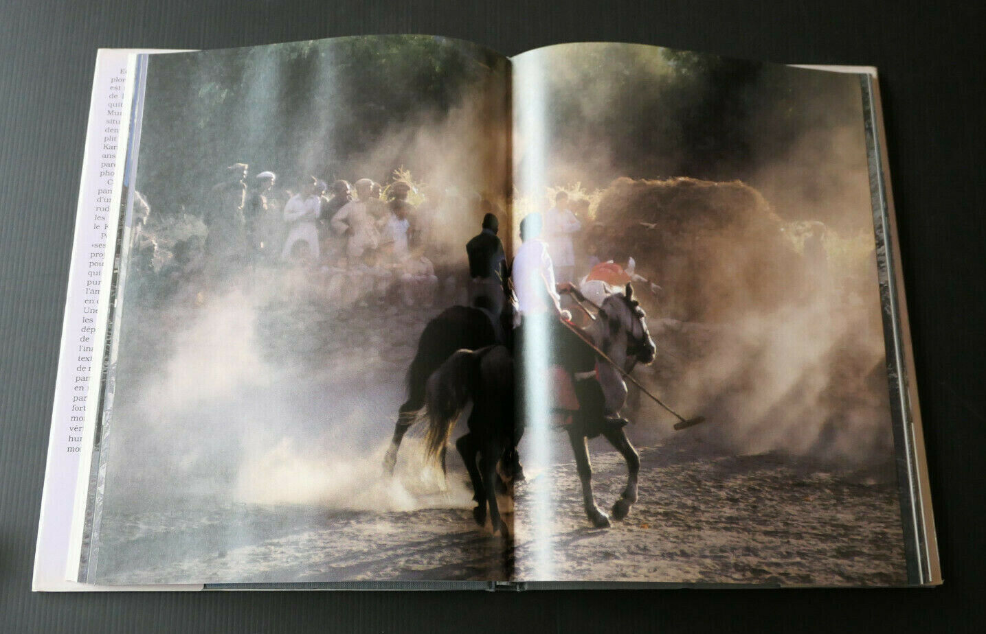 KARAKORAM / PHOTOGRAPHIES DE PERVEZ AHMAD KHAN / ANDRE DELCOURT 1988