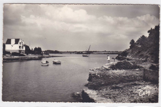 CPSM BLACK &amp; WHITE POSTCARD LARMOR-BADEN PEN-EN-TOUL BRIDGE MORBIHAN 1964 