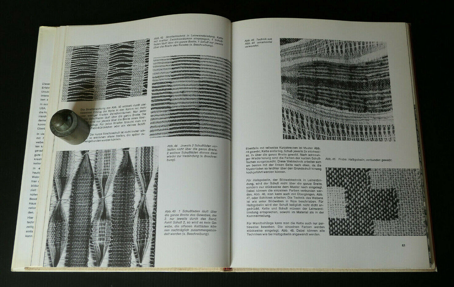 SCHOPFERISCHES WEBEN / URSULA KIRCHER / ARTISANAT TISSAGE TISSU VINTAGE 1979