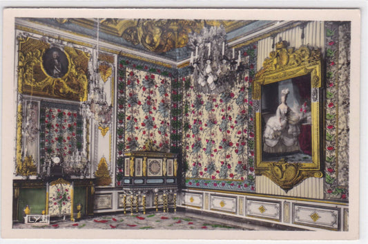POSTCARD CPSM VERSAILLES THE PALACE QUEEN'S BEDROOM 