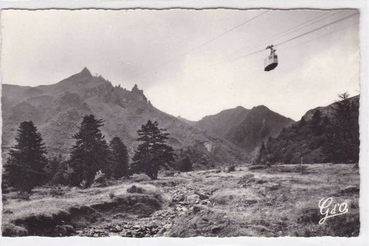 CARTE POSTALE NOIR & BLANC CPSM MONT-DORE-SANCY LA BOURBOULE TELEFERIQUE