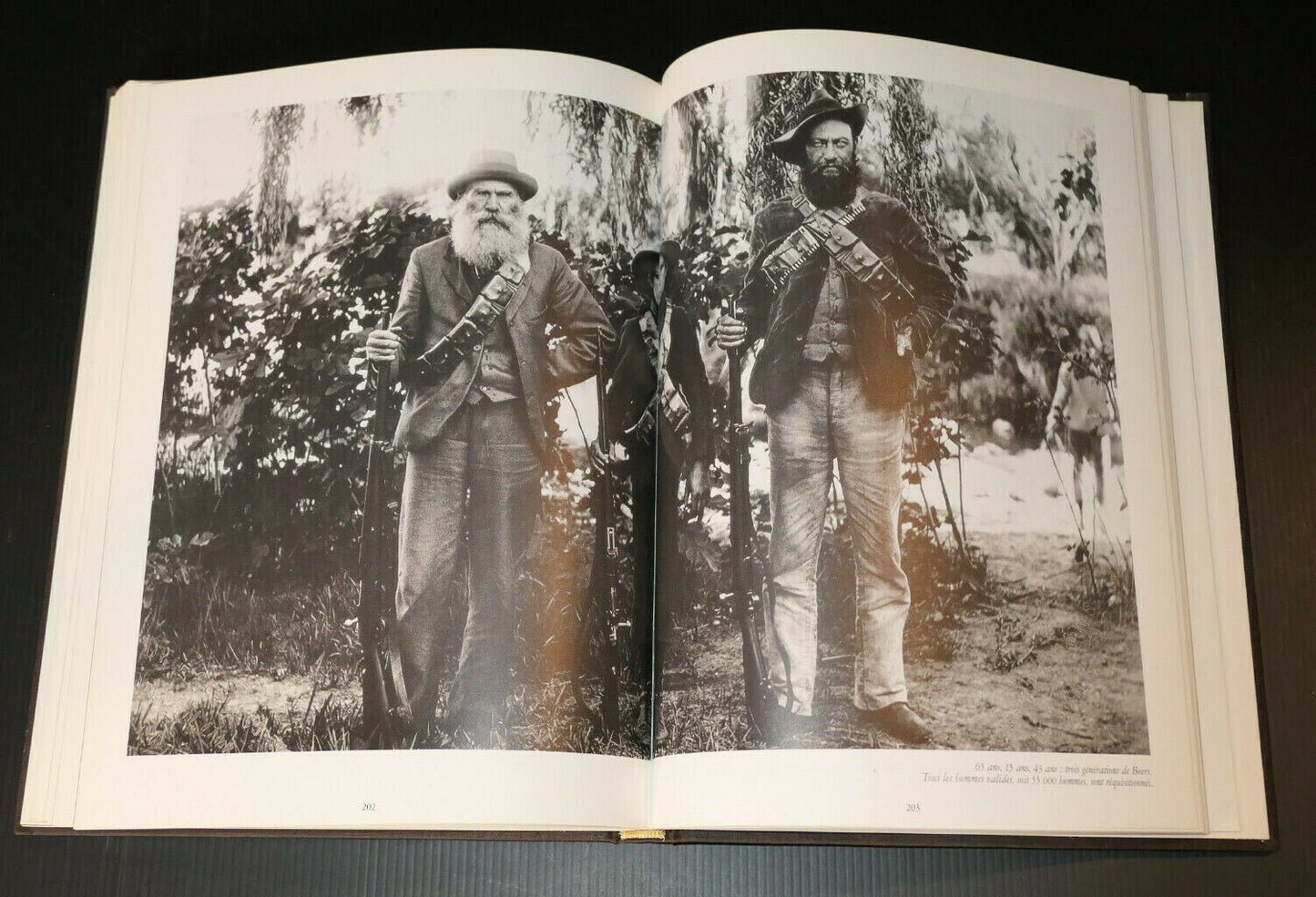 1900 L'AFRIQUE DECOUVRE L'EUROPE / ERIC BASCHET EO NUMEROTEE SIGNEE 1978 PHOTOS