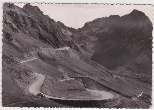 BLACK &amp; WHITE POSTCARD CPSM LE TOURMALET THE DESCENT ON BAREGES 