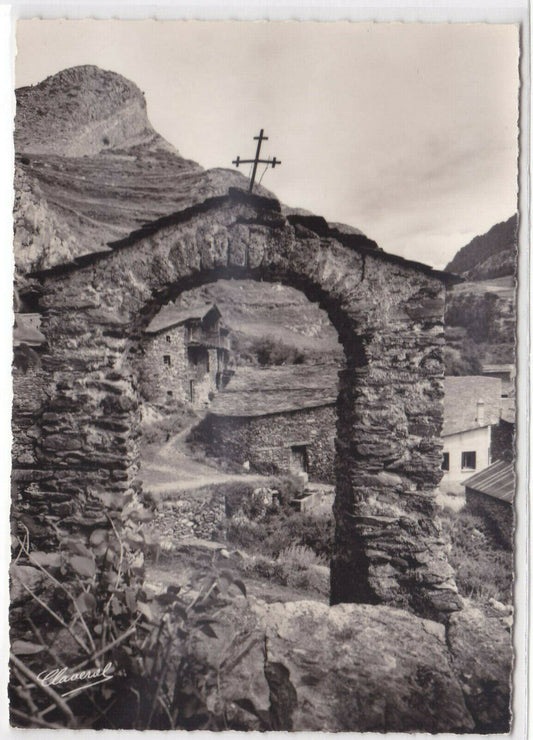 BLACK &amp; WHITE POSTCARD CPSM VALLEYS OF ANDORRA CANILLO TYPICAL LANDSCAPE 