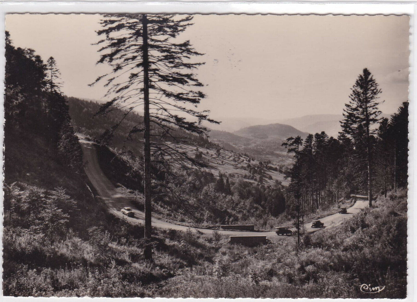 CARTE POSTALE NOIR & BLANC CPSM BALLON D'ALSACE UN VIRAGE SUR LES VOSGES