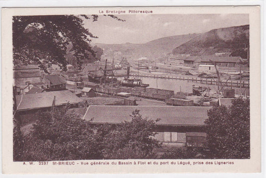CARTE POSTALE ANCIENNE NOIR ET BLANC CPA ST-BRIEUC VUE GENERALE DU BASSIN A FLOT