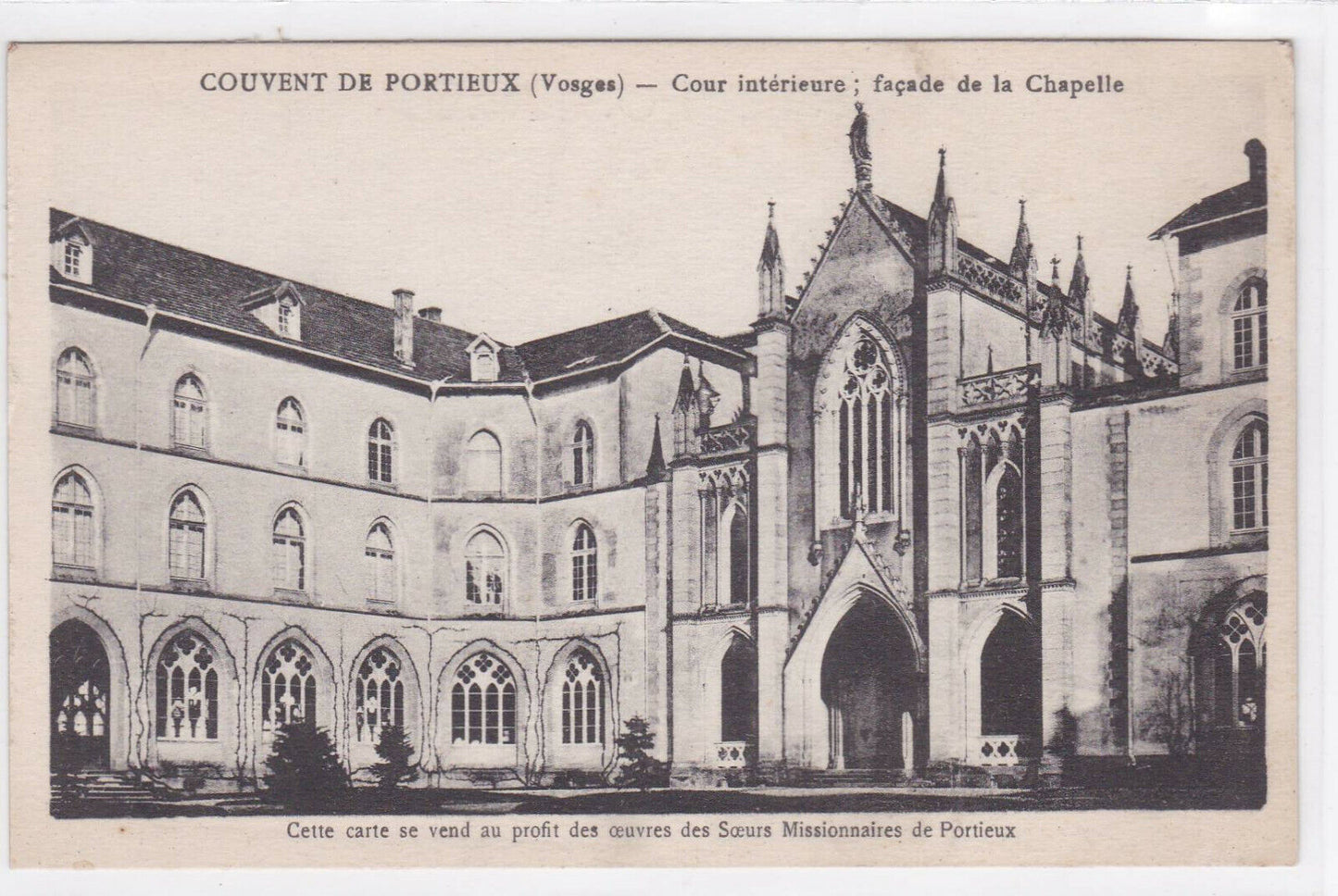 CARTE POSTALE ANCIENNE CPA COUVENT DE PORTIEUX COUR INTERIEURE FACADE CHAPELLE