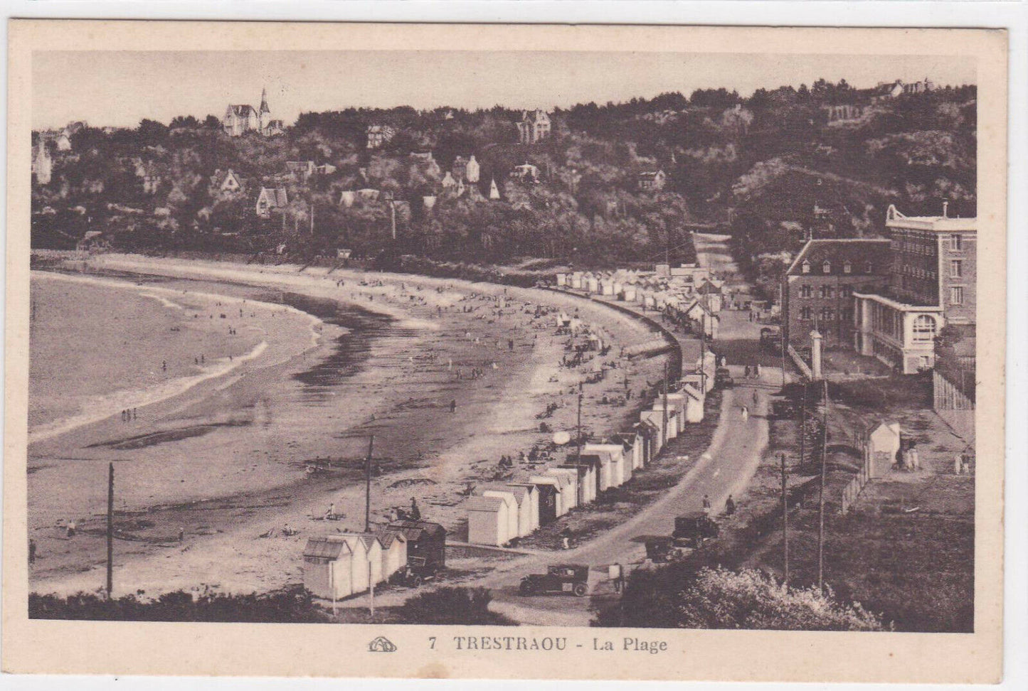 OLD BLACK &amp; WHITE POSTCARD CPA TRESTRAOU LA PLAGE 