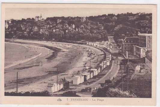 OLD BLACK &amp; WHITE POSTCARD CPA TRESTRAOU LA PLAGE 