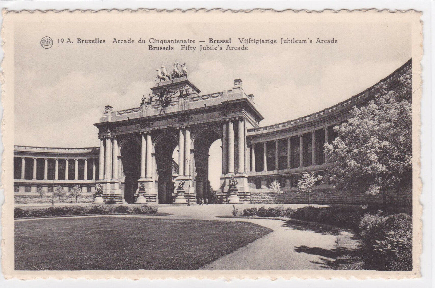 CARTE POSTALE ANCIENNE NOIR & BLANC CPA BRUXELLES ARCADE DU CINQUANTENAIRE