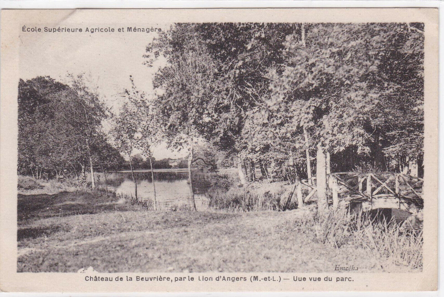 CARTE POSTALE NOIR & BLANC CPSM CHATEAU DE LA BEUVRIERE UNE VUE DU PARC (1952)