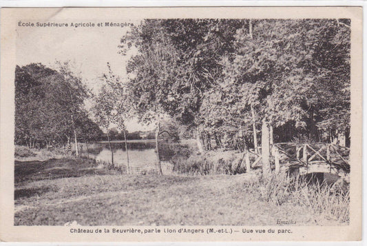 CARTE POSTALE NOIR & BLANC CPSM CHATEAU DE LA BEUVRIERE UNE VUE DU PARC (1952)